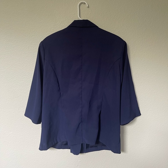 Dressbarn woman blue blazer - Picture 4 of 4